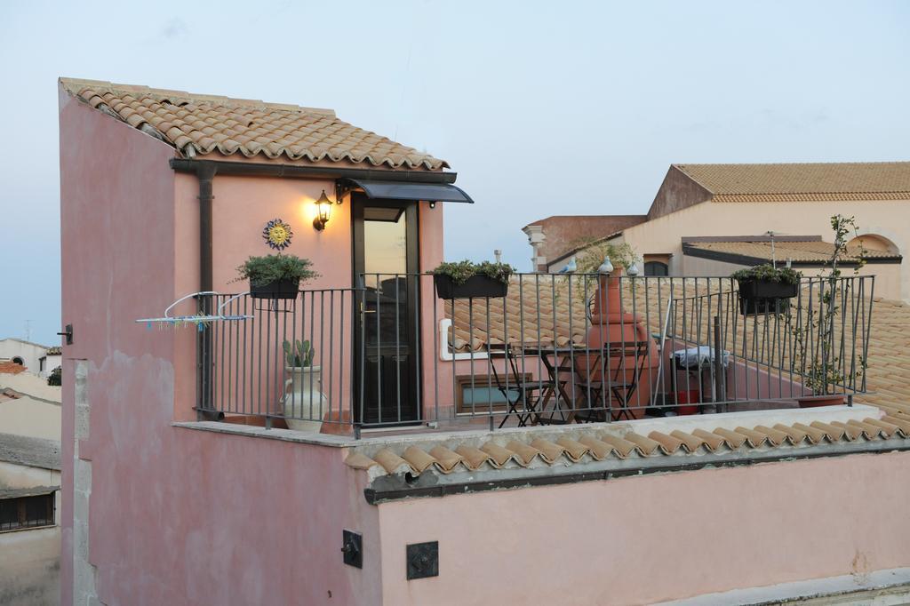 La Colombaia Di Ortigia Apartman Szirakúza Kültér fotó
